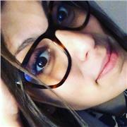 Docente impartisce lezioni di materie scientifiche e umanistiche scuola primaria e secondaria primo grado